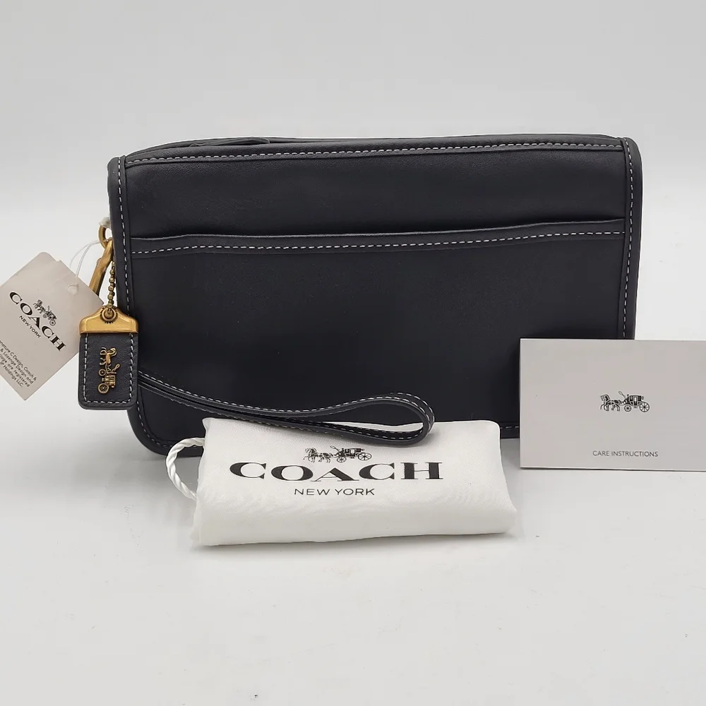 💥NWT💥HTF💥Coach 1941 Britt Wristlet in BLACK